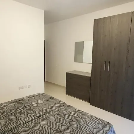 Sb3 - Stylish Penthouse - Superb Location Lägenhet Msida