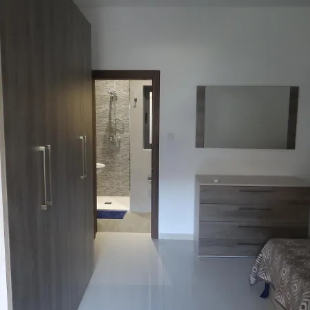 Sb3 - Stylish Penthouse - Superb Location Lägenhet Msida