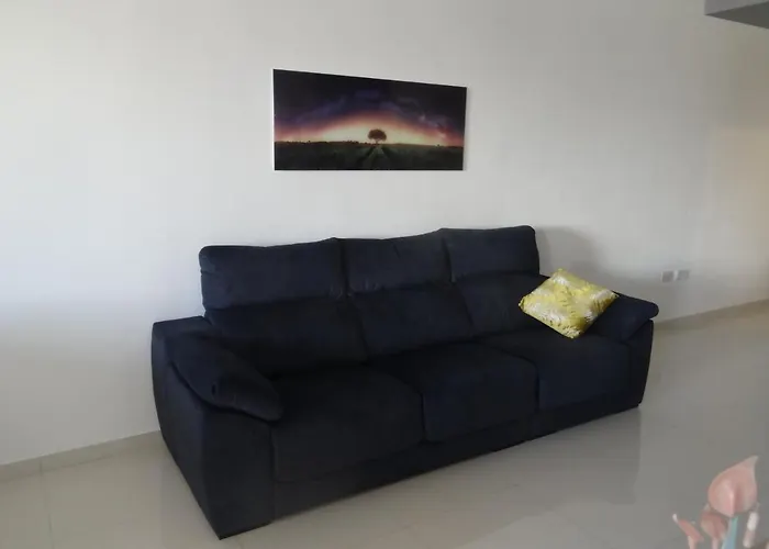 Sb3 - Stylish Penthouse - Superb Location